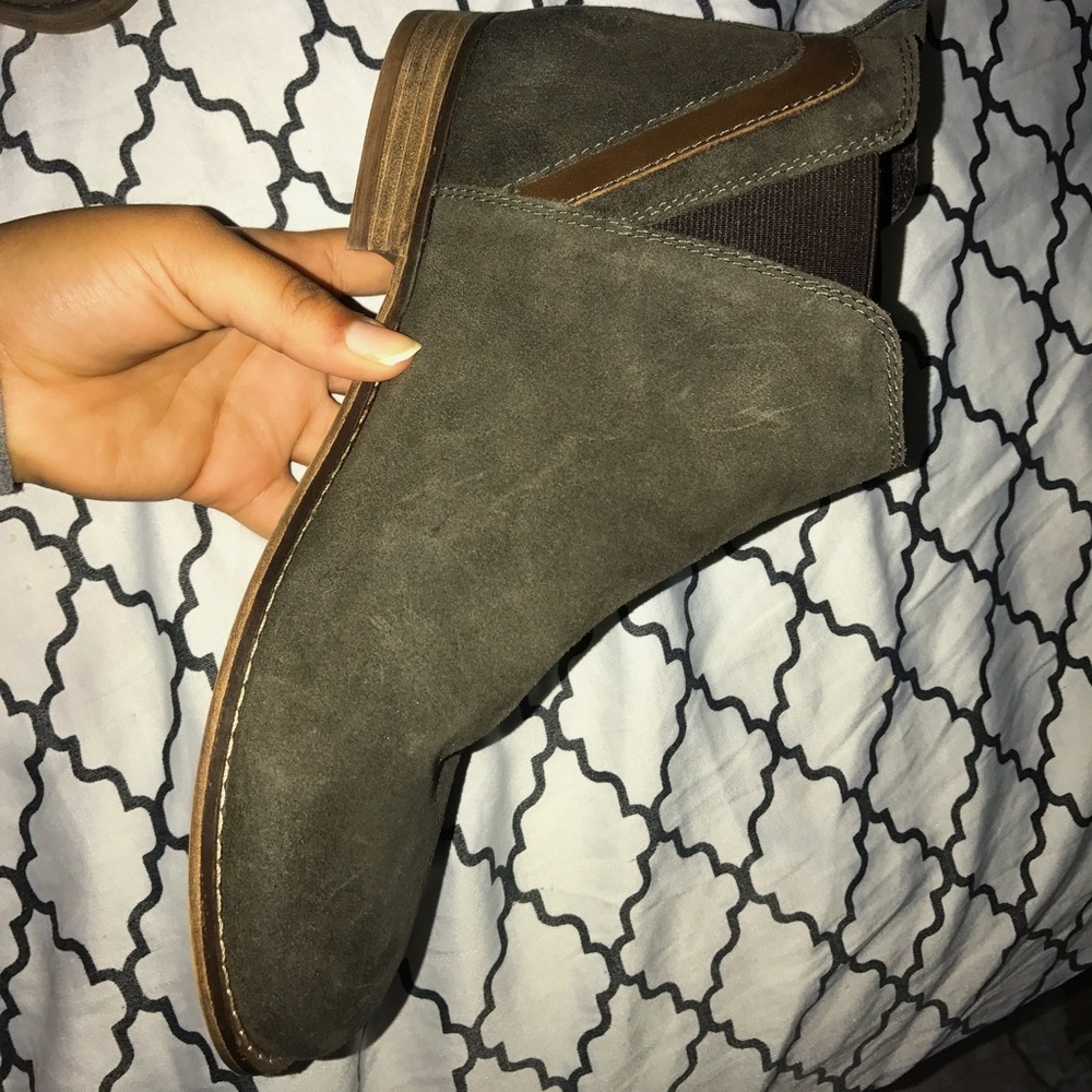 STEVE MADDEN CHUKKAHS